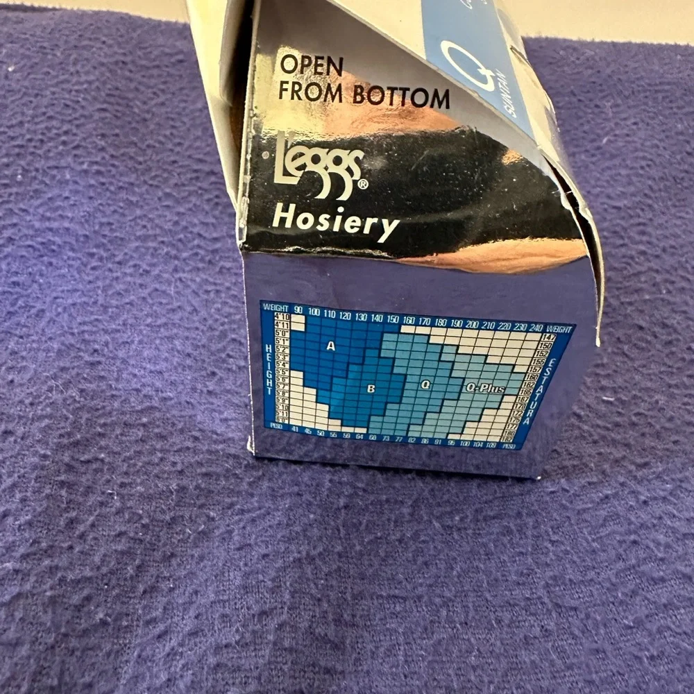 L'eggs Sheer Energy Control Top Pantyhose/ NWT - Picture 4 of 4